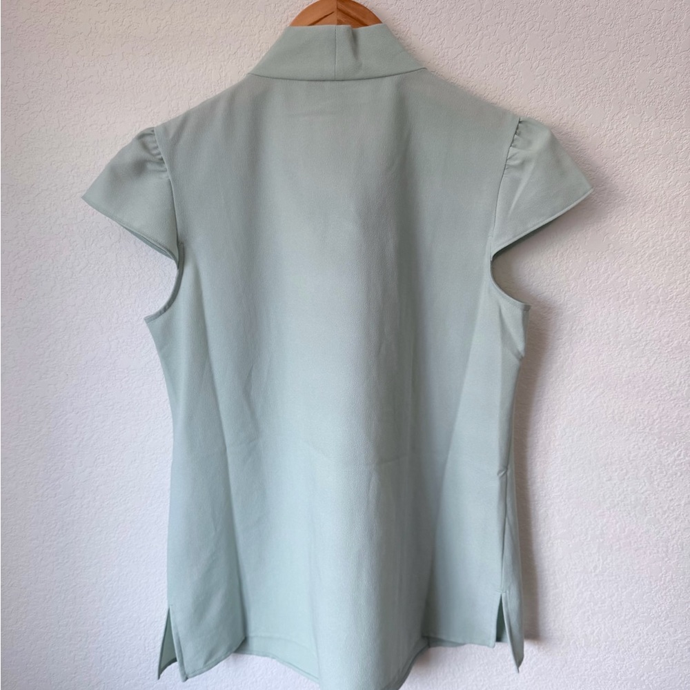 Light Green Bow Tie Blouse - Picture 3 of 6